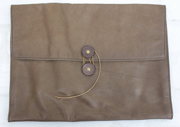 KH1B2445【送料185円】未使用品 ダマスキーナ レザードキュメントケース DAMASQUINA