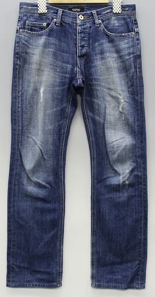 バーバリーブラックレーベル ダメージ加工デニム